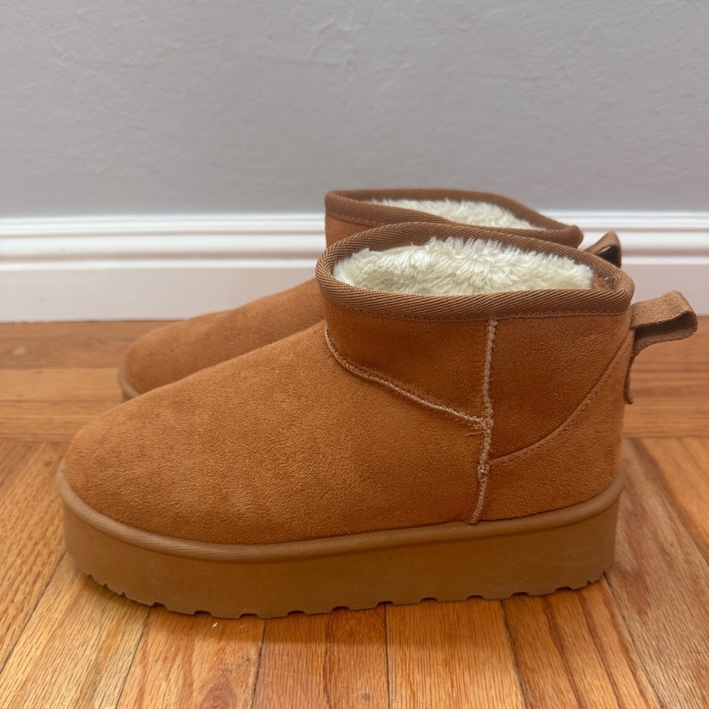 Platform Ankle Shearling Boot Size 7 - Picture 3 of 9